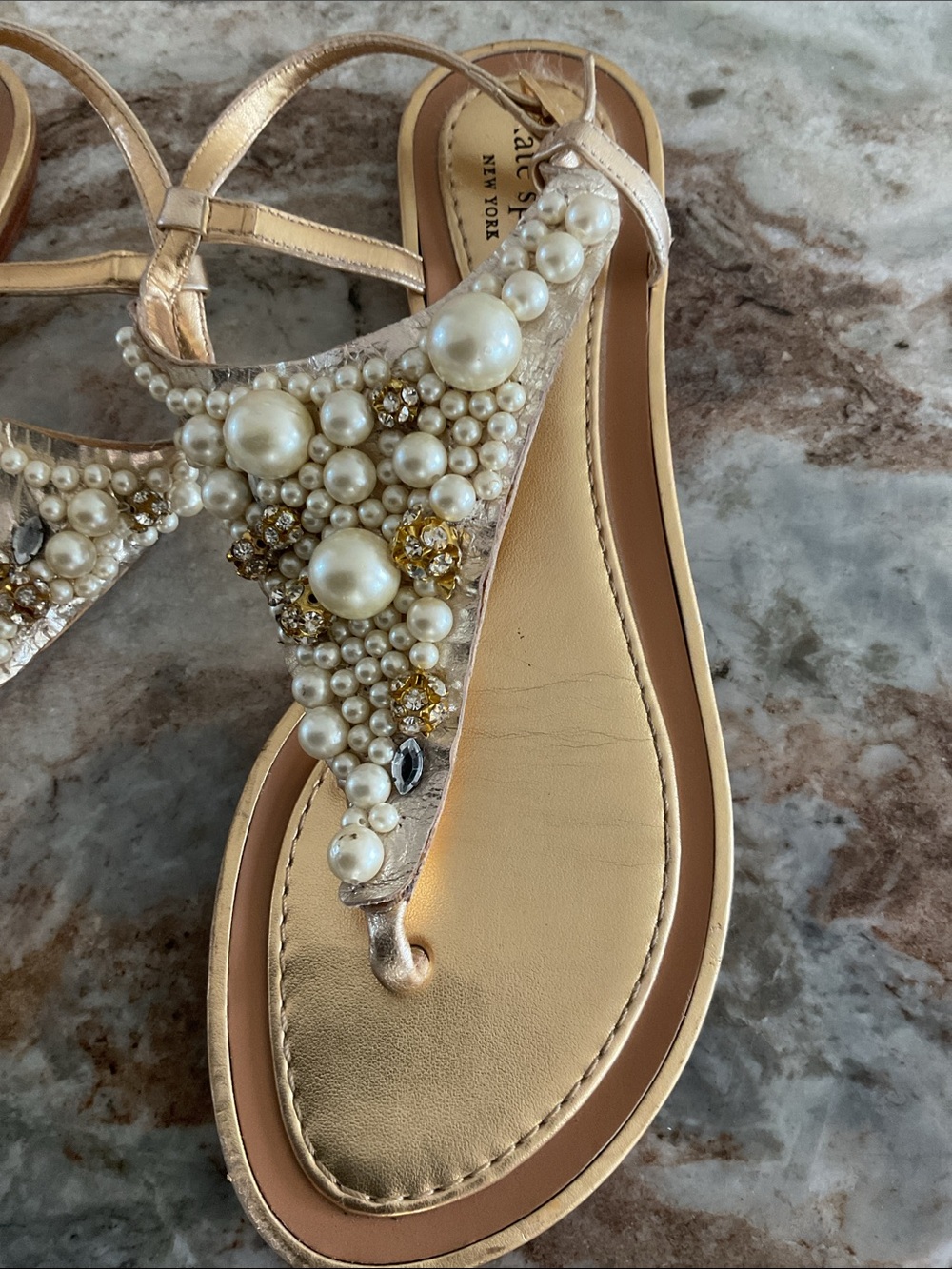 Kate Spade sandals, gold, embellished, right shoe is missing a pearl, size 8.5 - Picture 2 of 6